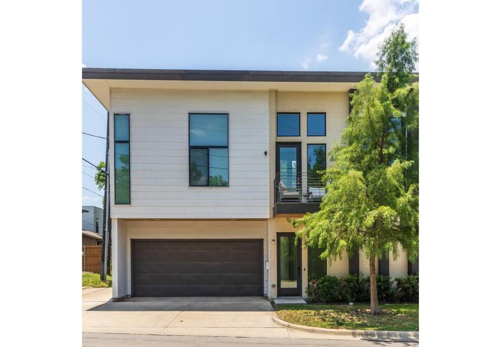 Beautiful Perfectly Located Luxury 2 Bed Townhome Dallas Exterior photo